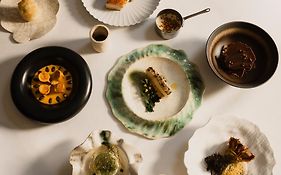 Le Narcisse Blanc
